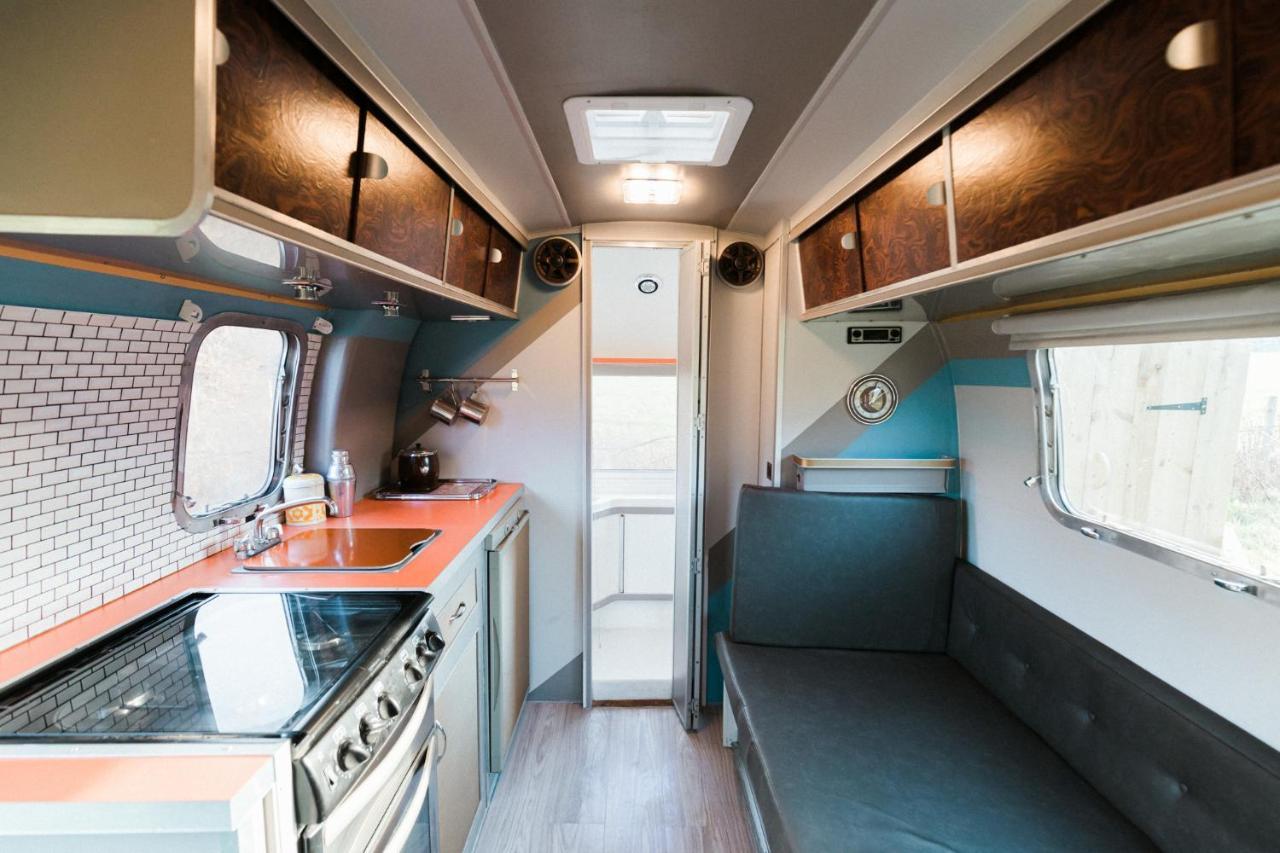Silver Airstream Glamping & Rental Chichester Esterno foto