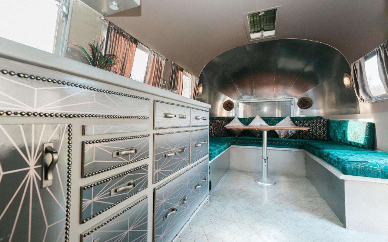 Silver Airstream Glamping & Rental Chichester Esterno foto