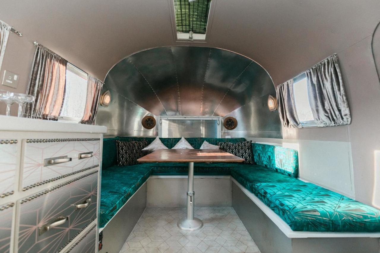 Silver Airstream Glamping & Rental Chichester Esterno foto